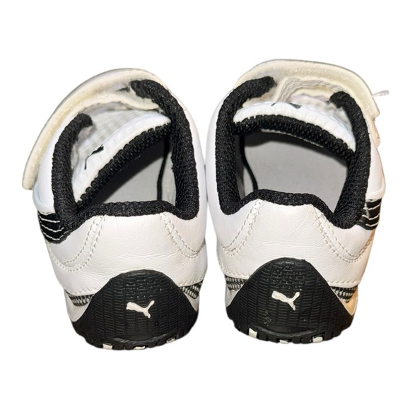 👟 Toddler Puma Sneakers – Size 8 - Picture 3 of 5